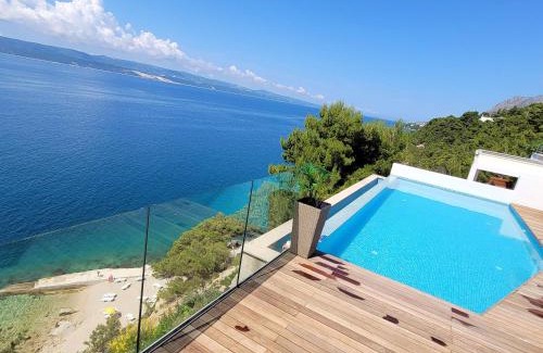 Marusici Apartment | Luxury Apartments Villa Ruzmarina with New heated Infinity Pool and Lounge Area