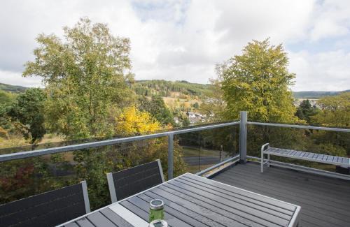 Zueschen Apartment | Luxury Apartments Winterberg in der alten Schule