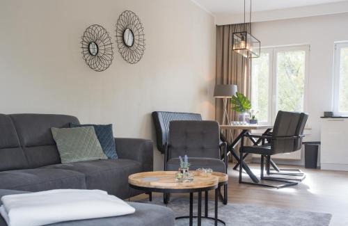 Zueschen Apartment | Luxury Apartments Winterberg in der alten Schule