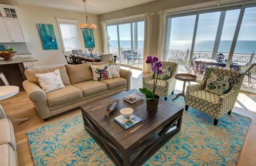 Bradenton Beach House | Luxury Beach House On The White Sands of The Gulf of Mexico