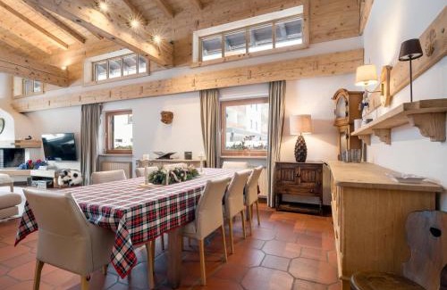 Kitzbuehel Ski Chalet | Luxury Central Kirchberg