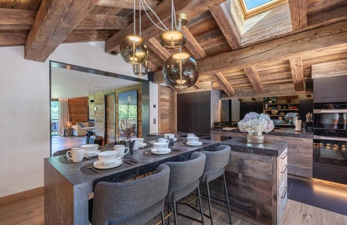 Megeve Ski Chalet | Luxury Chalet with Pool, Sauna, Gym and Cinema