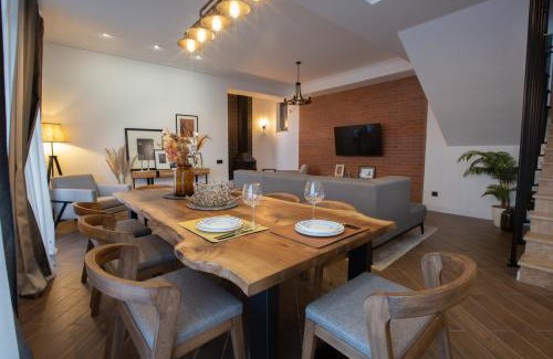 Tsaghkadzor Apartment | Luxury Cottage in Tsaghkadzor by Downtown Inn