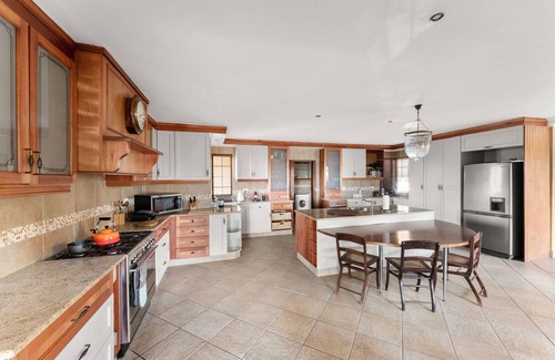 Himeville Villa | Luxury Drakensberg Family Accommodation - Misty Ridge.