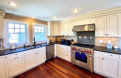 Madaket House | Luxury Dreamy Madaket Destination - Beachside, Ocean Views & Lifelong Memories