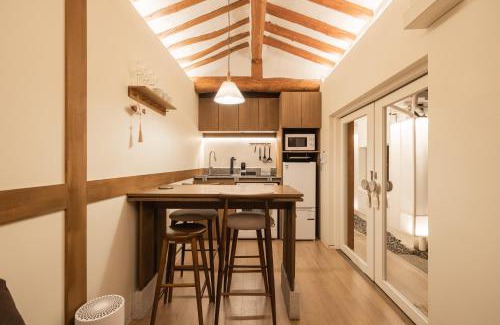 Seochon Villa | Luxury Hanok Alley Haven