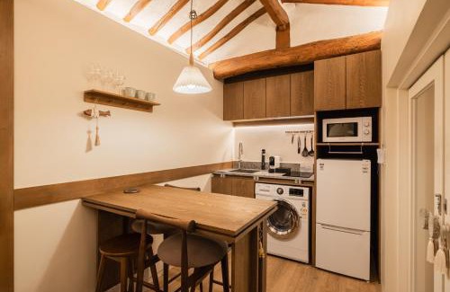 Seochon Villa | Luxury Hanok Alley Haven