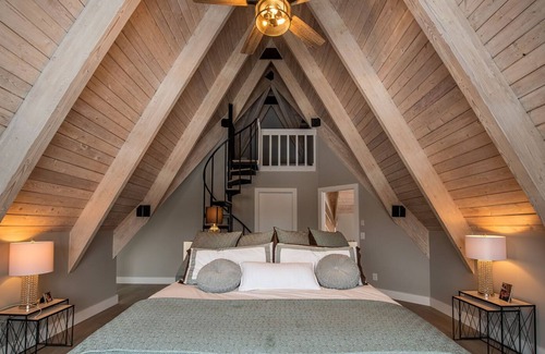 Leland House | Luxury Home High Bluffs Lodge