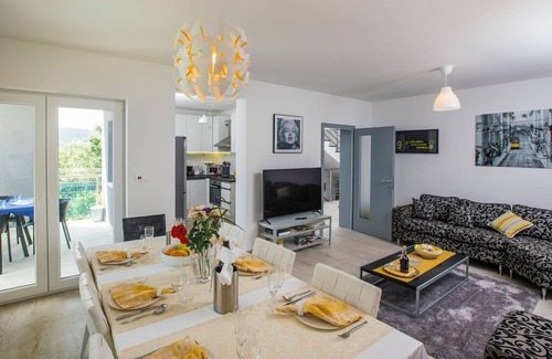 Donji Prolozac Villa | Luxury Home with Swimming Pool, Professional Tennis Court and Boccia Alley