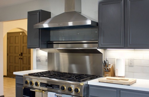 North Hilltop House | Luxury Home with Mount Shasta Views, Pool and Spa