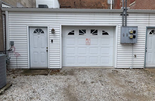 Jerseyville Apartment | Luxury loft in the building from 1888