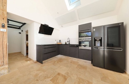 Leglantiers House | Luxury loft with heated indoor pool, Jacuzzi and sauna