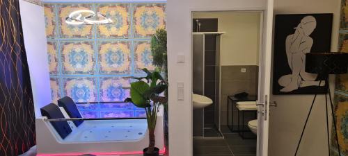 Mitte Apartment | luxury Love Room Spa Whirlpool Jacuzzi