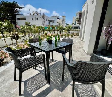 Paphos Apartment | Luxury Maisonette with Terrace