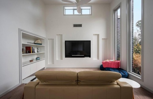 Central Mudgee House | Luxury meets Modern along Cudgegong River