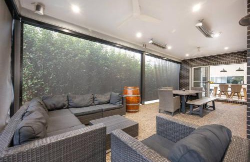 Central Mudgee House | Luxury meets Modern along Cudgegong River