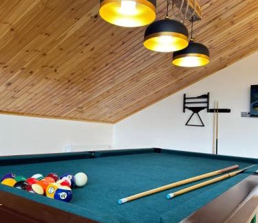 Gabala House | Luxury Milan Mountain Ponoramic Villa, indoor heated pool and jacuzzi with mountain view