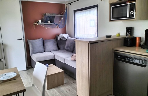 Etaples Ski Chalet | Luxury mobile home with terrace