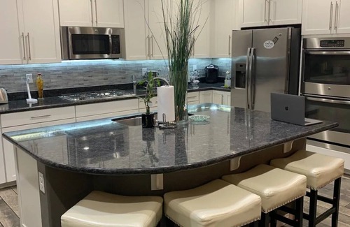 North Las Vegas House | LUXURY, MODERN, NEW - $750k Home