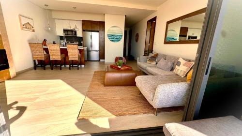 Primo Tapia Apartment | Luxury, Ocean View, Pool, Jacuzzi, Valle de Guadalupe, Los Portales De Garcia, Splash, Encanto Restaurants, Surf Breaks in Primo Tapia, Rosarito