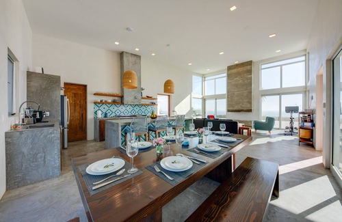 El Pescadero Villa | Luxury Ocean-View Villa w/Pool By Cerritos Beach