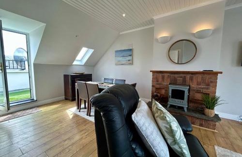 Lahinch House | Luxury Oceanside Getaway