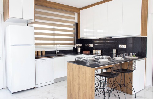 Gastria Apartment | LUXURY ONE-BEDROOM APARTMENT IN SEAFRONT COMPLEX WITH PRIVATE BEACH