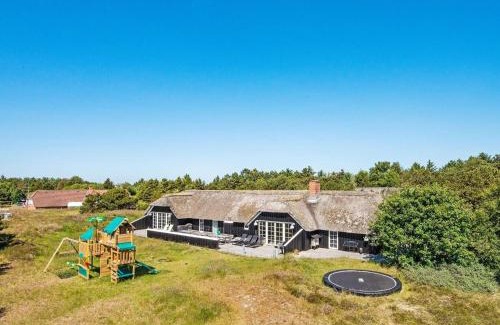 Sonderho House | Luxury Retreat with Pool - By Traum Ferienwohnungen