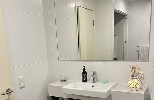 North Coogee Apartment | Luxury Room Ocean Views