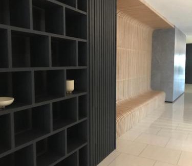 Seri Tanjung Pinang Apartment | Luxury Seaview Private Elevator Near Island Hospital and Gurney plaza 梹城无敌海景私人电梯靠近医院和商场