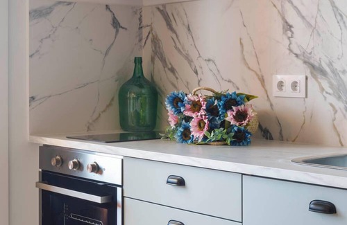 Teo Hotel | Luxury Singular Apartments Orange