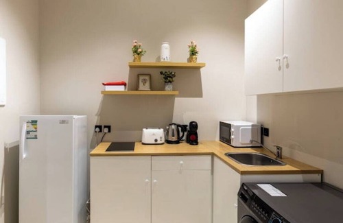 Medina Apartment | Luxury & Sophisticated Two BR Apt in Almadinah