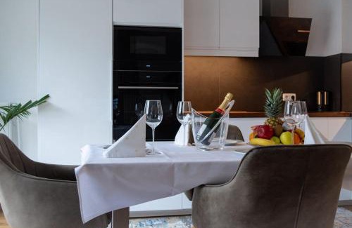 Rhein-Erft-Kreis District Apartment | Luxury Studio Siena in Frechen Bachem bei Koln