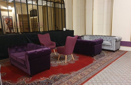 Epernay Apartment | Luxury suite in Épernay.