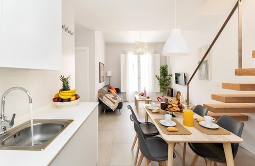 Granada City Center Apartment | Luxury Suite Tico San Diego