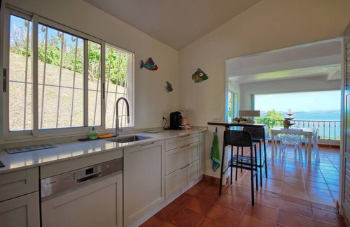 Trois-Ilets Villa | Luxury villa, 10 people, swimming pool, sea and golf view