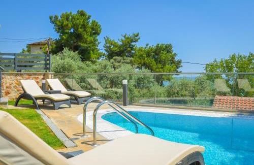 Chrisi Ammoudia Villa | Luxury Villa Efi Thasos