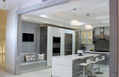 Playa Blanca House | Luxury villa in Buenaventura