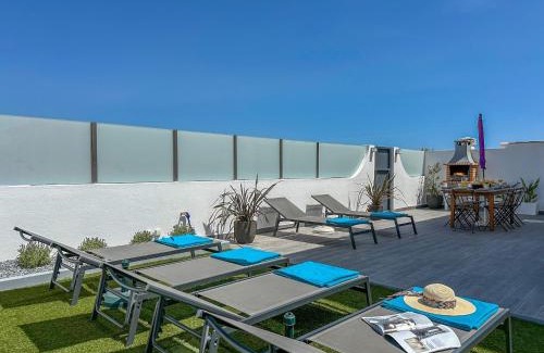 Gale Villa | Luxury Villa walking distance Galé Beach Albufeira