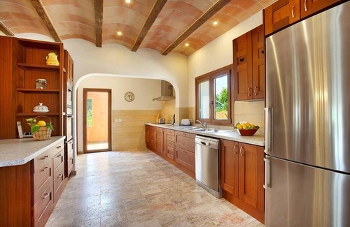 Felanitx Villa | Luxury villa with infinity pool & jacuzzi