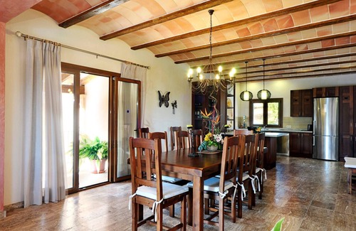 Felanitx Villa | Luxury villa with infinity pool & jacuzzi