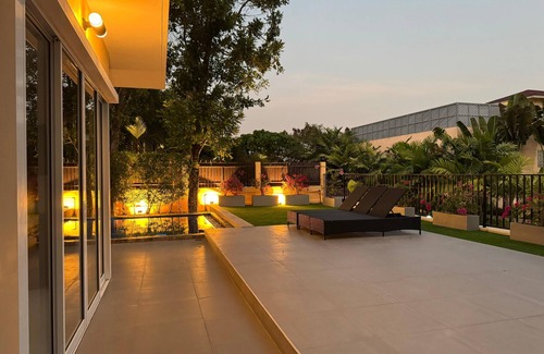 Chalong Villa | Luxury with Ocean Views&Private Rooftop