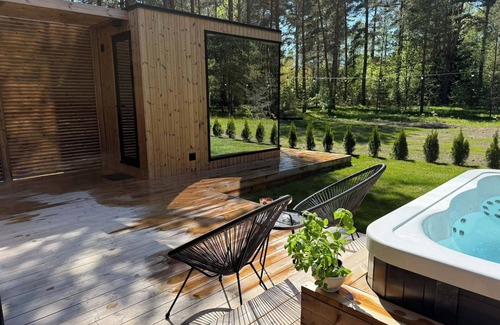 Haademeeste Villa | Luxurytravel.ee romantic SPA villa with sauna & jacuzzi in enjoyable Pärnu
