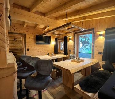 Ramsau im Zillertal Apartment | Luxus Apartment Nina mit Zirbenhütte