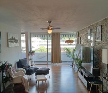 Rhein-Erft-Kreis District Apartment | Luxus Business Apt mit Badewanne Balkon und Tiefgaragenstellplatz