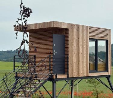 Ujezd pod Troskami Other | Luxusní chaty v Ráji & Romantický posed s výhledem na Trosky