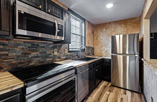 Taos Resort | LUXX LODGE Glamping and Taos RV Park