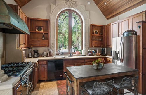 Carmel Valley Villa | LX3 Renaissance Carmel Valley villa Pool and Spa