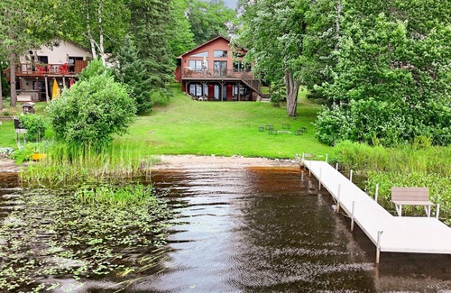 South Range Cabin | Lyman Fireside Lake House with Game Room