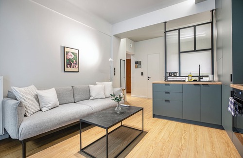 Pangrati Apartment | Lyndon Deluxe Studio Athens Escape